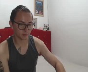 Profile picture of husbands_horny