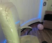 Profile picture of laara_croft