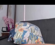 Profile picture of yellow_lily