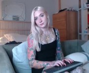 Profile picture of tattoobbgirl
