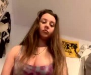 Profile picture of petitegirluvsdick