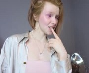 Profile picture of ginger_hugs