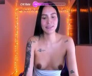 Profile picture of petite_linda