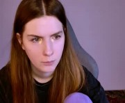 Profile picture of aliceinredsquare_