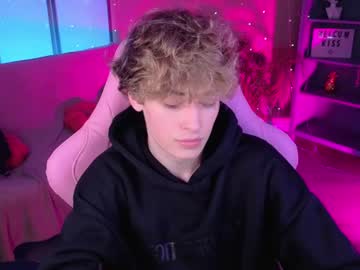 Profile photo of curly_twinkboy
