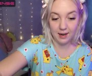 Profile picture of _blonde_barbie_