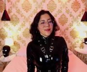 Profile picture of sharon_nyx