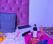 Profile picture of julia_roberss