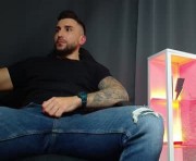 Profile picture of mightyaaron