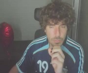 Profile picture of joaquin420_hot