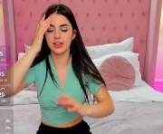 Profile picture of helentiny