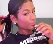 Profile picture of mia_kaey