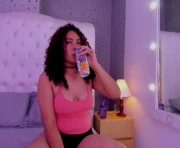 Profile picture of coralinered