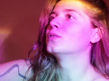 Profile photo of _sensualia_