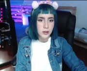 Profile picture of annie_snow_