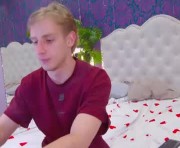 Profile picture of damonlux
