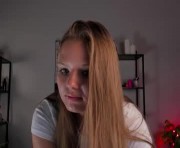 Profile picture of hidden_charm_