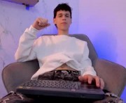 Profile picture of mykelcano