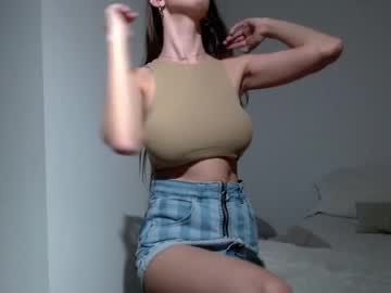 Profile photo of evaangelina_