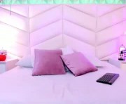 Profile picture of charlotte__hall_