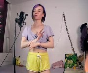 Profile picture of yellow_songbird