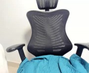 Profile picture of hollypeach_