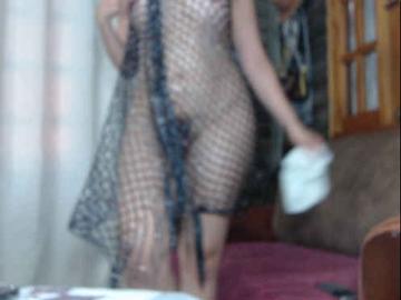 Profile photo of little_izzi