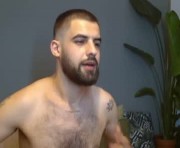 Profile picture of hairyrobxxx