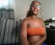 Profile picture of ellah_simone