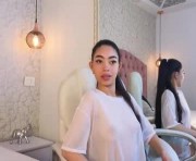 Profile picture of viiolet_whitee